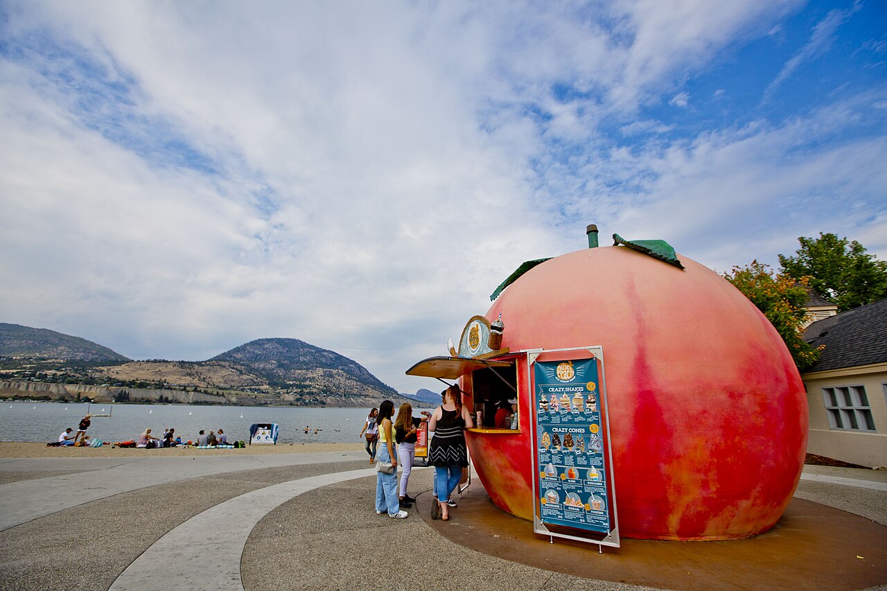 Penticton’s peach-shaped waterfront ice-cream stand, photographed in 2018.